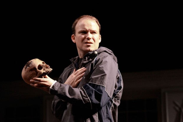 Rory Kinnear in Hamlet