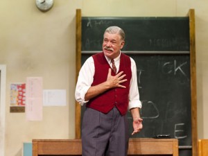 Matthew Kelly in Comedians. Photo: Helen Maybanks