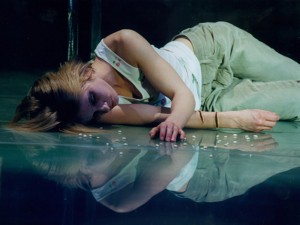 Magdalena Cielecka in 4.48 Psychosis. Photo: Stefan Okołowicz