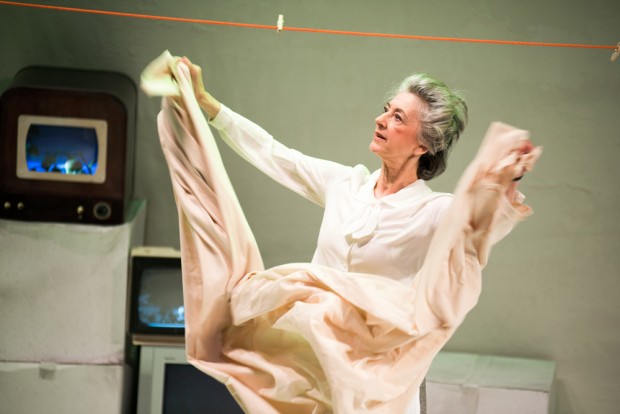 Maureen Lipman in My Mother Said I Never Should. Photo: Alex Harvey-Brown (Savannah Photographic)